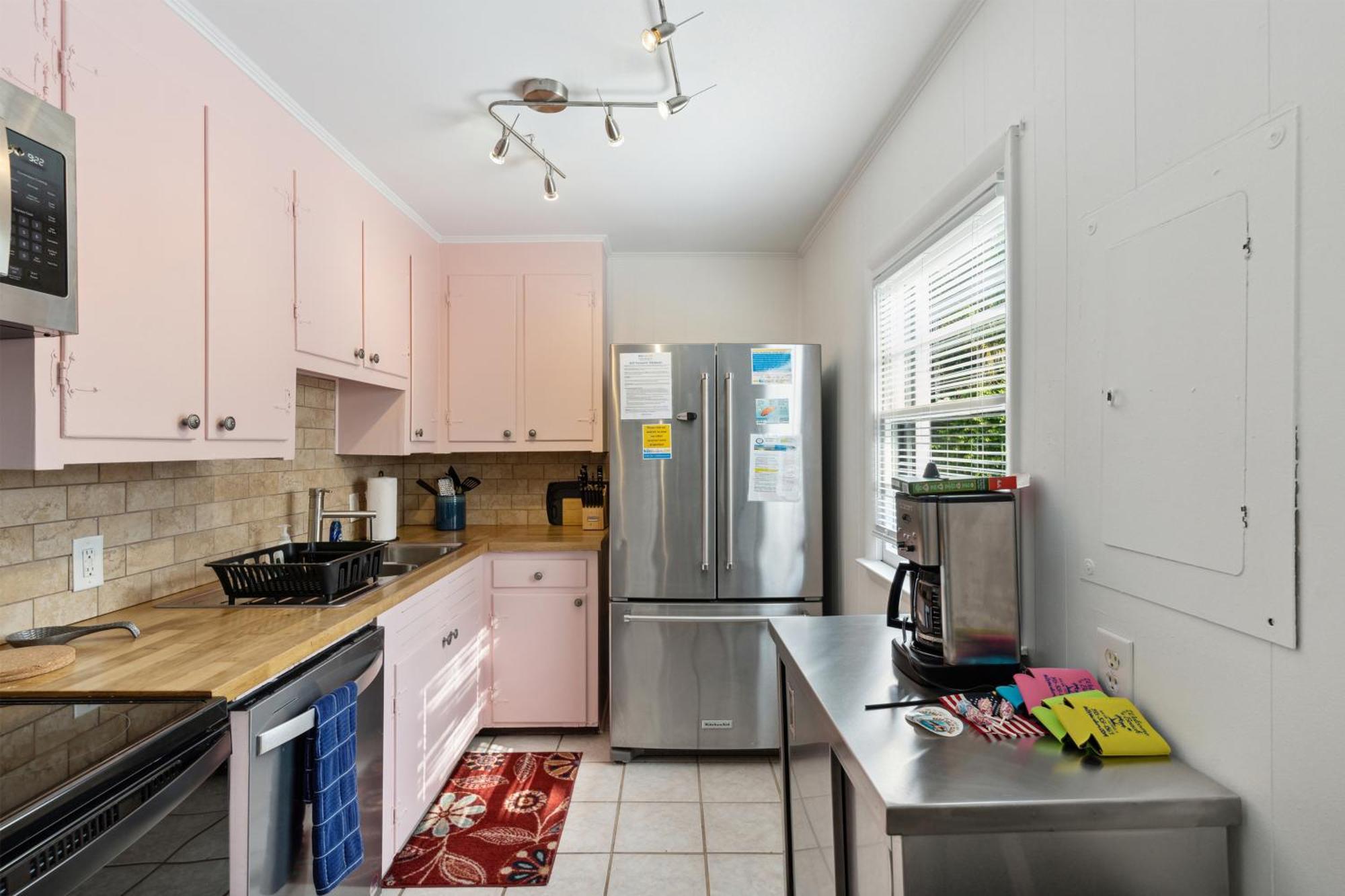 Folly Vacation Great Location, Vintage And Fun 120 Unit A Lejlighed Folly Beach Eksteriør billede